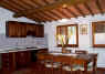 apartment1.jpg (63487 byte)
